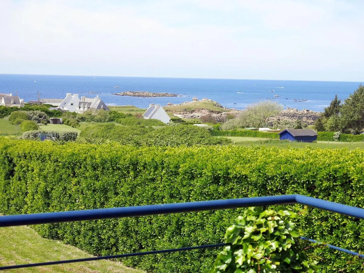 Holiday Home With Sea Views, Lampaul-Plouarzel